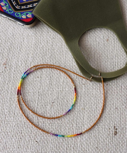 MIXTO（ミスト）の「【Lino】グラス・イヤホン・マスクチェーン・ネックレス（ネックレス・レディース・ホワイト/ブラック/ブラウン・ONE SIZE）」の3枚目の写真