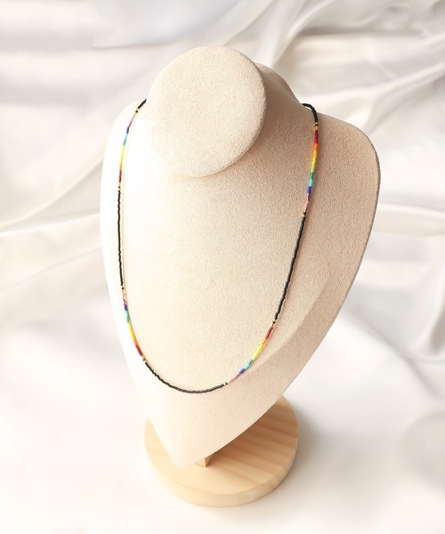 MIXTO（ミスト）の「【Lino】グラス・イヤホン・マスクチェーン・ネックレス（ネックレス・レディース・ホワイト/ブラック/ブラウン・ONE SIZE）」の4枚目の写真