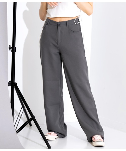 ANAP（アナップ）の「ワイドシルエットスラックス（スラックス・レディース・ベージュ/グリーン/ダークグレー/ブラック/アイボリー・FREE）」の4枚目の写真