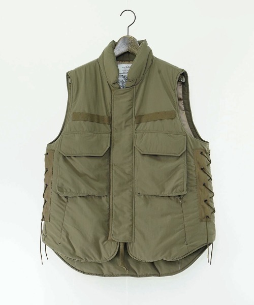 EGO TRIPPING（エゴトリッピング）の「mcg3090-M69 BODYARMOUR VEST ベスト（ベスト・メンズ・ベージュ/ブラック・46/48）」の15枚目の写真