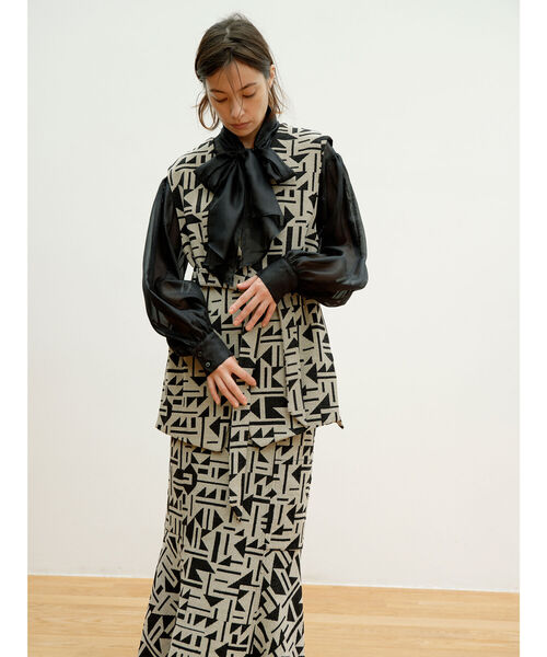 Ray BEAMS（レイビームス）の「RBS / ボウ カラー ブラウス（シャツ/ブラウス・レディース・ブラック/カーキ・ONE SIZE）」の3枚目の写真