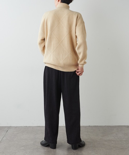 Lui's(ルイス)の「アーガイル柄タートルニット(ニット/セーター・メンズ・アイボリー/ブラック/グリーン/オレンジ・SMALL/MEDIUM)」の5枚目の写真