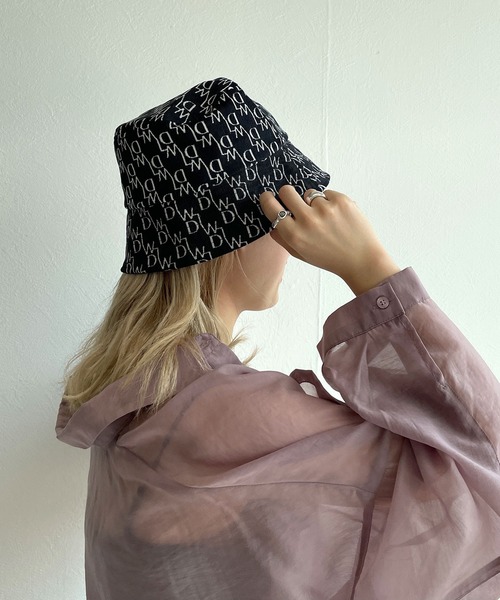 w closet（ダブルクローゼット）の「モノグラムバケットハット（ハット・レディース・ブラック/ベージュ・FREE）」の11枚目の写真