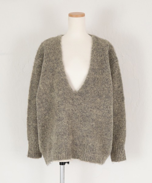 titivate（ティティベイト）の「Vﾈｯｸｵｰﾊﾞｰｻｲｽﾞﾆｯﾄ（ニット/セーター・レディース・ブラウン/アイボリー/グレー・S/M）」の5枚目の写真