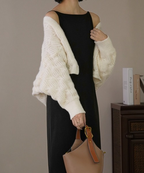 IAMUSE（アイアミューズ）の「バックオープンキャミワンピース S0804【IAMUSE】（ワンピース・レディース・ブラック・FREE）」の4枚目の写真