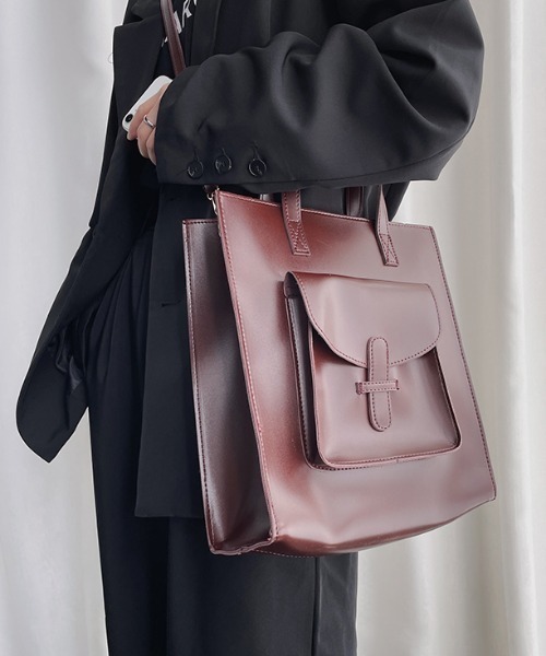 ARULE（アルール）の「『ARULE/アルール』2WAYレザーライクバッグ【Y】【CN】（ショルダーバッグ・レディース・ブラック/ブラウン・FREE）」の2枚目の写真