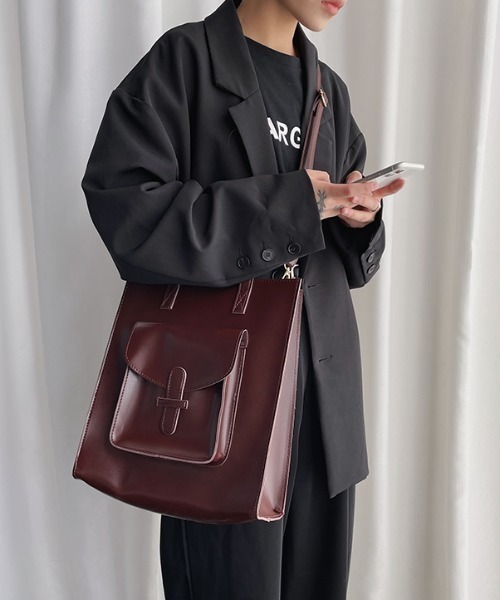 ARULE（アルール）の「『ARULE/アルール』2WAYレザーライクバッグ【Y】【CN】（ショルダーバッグ・レディース・ブラック/ブラウン・FREE）」の11枚目の写真