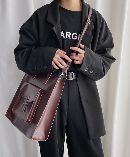 ARULE（アルール）の「『ARULE/アルール』2WAYレザーライクバッグ【Y】【CN】（ショルダーバッグ・レディース・ブラック/ブラウン・FREE）」の8枚目の写真