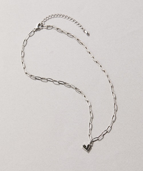 ear PAPILLONNER（イアパピヨネ）の「ロックハートネックレス（ネックレス・レディース・シルバー/ゴールド・FREE）」の11枚目の写真