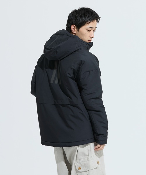 adidas（アディダス）の「Traveer インサレーテッドジャケット