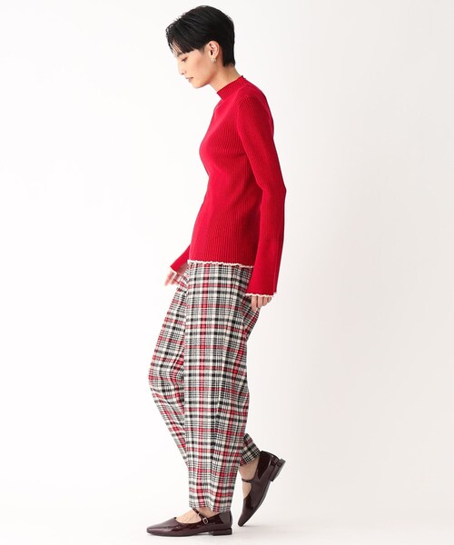 OPAQUE.CLIP（オペークドットクリップ）の「◆【C】配色使いハイネックリブニット（ニット/セーター・レディース・ホワイト系7/レッド系6/ブラック系4・36/38）」の13枚目の写真