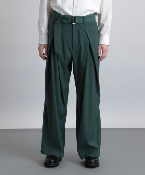 HARE（ハレ）の「【SETUP対応】ディープタックベルトストレートパンツ(HARE)（スラックス・メンズ・ブラック/グリーン・SMALL/MEDIUM）」の5枚目の写真