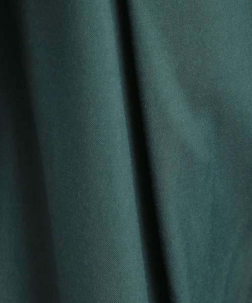 HARE（ハレ）の「【SETUP対応】ディープタックベルトストレートパンツ(HARE)（スラックス・メンズ・ブラック/グリーン・SMALL/MEDIUM）」の6枚目の写真