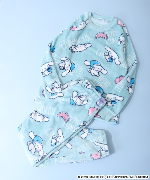 sanrio（サンリオ）の「sanrio characters サンリオキャラクターズ フリース セットアップ（ルームウェア/パジャマ・レディース・クリーム/サックスブルー/カーキ/パープル/レッド/ホワイト/ホワイト系その他/ピンク/グリーン系1/ピンクベージュ/ピンク系1/ラベンダー/ブルー系1・M/L/LL）」の7枚目の写真