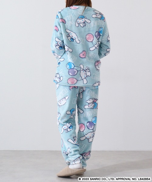 sanrio（サンリオ）の「sanrio characters サンリオキャラクターズ フリース セットアップ（ルームウェア/パジャマ・レディース・クリーム/サックスブルー/カーキ/パープル/レッド/ホワイト/ホワイト系その他/ピンク/グリーン系1/ピンクベージュ/ピンク系1/ラベンダー/ブルー系1・M/L/LL）」の16枚目の写真