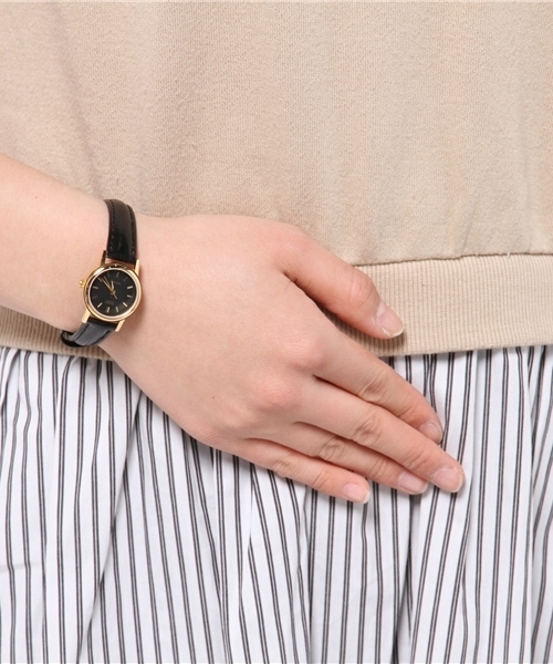 CASIO（カシオ）の「【CASIO】CLASSICANALOG（アナログ腕時計・レディース・ブラック/ホワイト/ベージュ・FREE）」の7枚目の写真