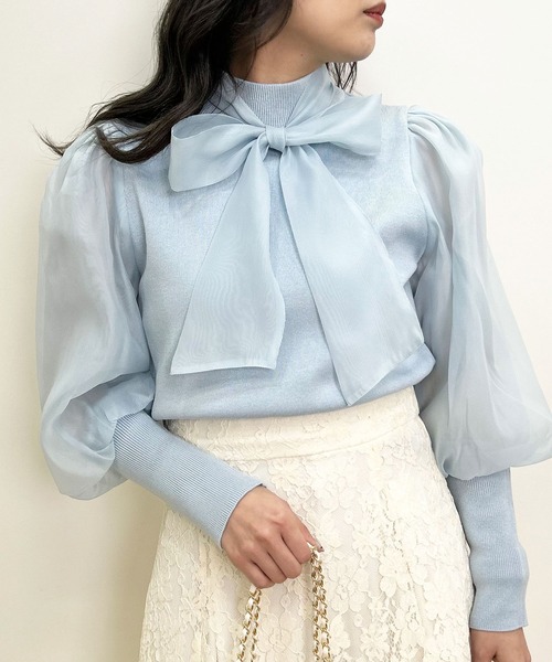 INGNI（イング）の「袖異素材／ボウタイ付マトンスリーブニット（ニット/セーター・レディース・オフホワイト/ブラック/サックスブルー・M）」の3枚目の写真