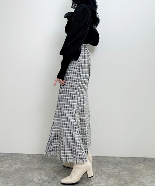 INGNI（イング）の「袖異素材／ボウタイ付マトンスリーブニット（ニット/セーター・レディース・オフホワイト/ブラック/サックスブルー・M）」の10枚目の写真