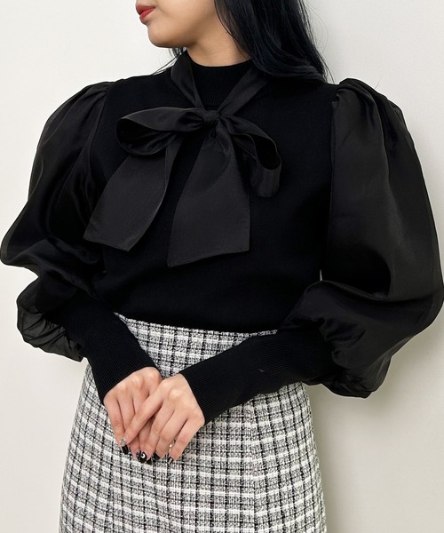 INGNI（イング）の「袖異素材／ボウタイ付マトンスリーブニット（ニット/セーター・レディース・オフホワイト/ブラック/サックスブルー・M）」の18枚目の写真