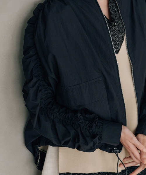 最安価格 LAATO（ラート）の「SHIRRING BLOUSON（ブルゾン）」 - WEAR ジャケット・アウター