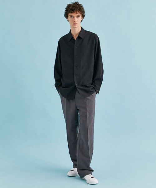 CITY TOKYO（シティトウキョウ）の「【オールシーズン対応】プレミアムリラックス長袖シャツ｜防シワ/速乾性（シャツ/ブラウス・メンズ・サックスブルー/ホワイト/ブラック/グレイッシュベージュ・1/2/3）」の21枚目の写真