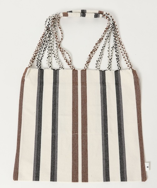 niko and...(ニコアンド)の「オリジナル刺繍ハンモックトートバッグ(トートバッグ・レディース・その他1/ブラック/アイボリー/ブルー・0)」の12枚目の写真