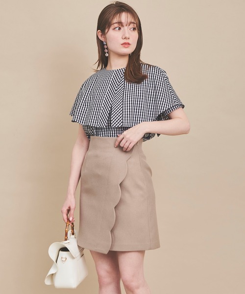 31 Sons de mode（トランテアン　ソン　ドゥ　モード）の「アシメケープカラーブラウス（シャツ/ブラウス・レディース・ブラック×ホワイト/オフホワイト/サックスブルー・フリー）」の18枚目の写真