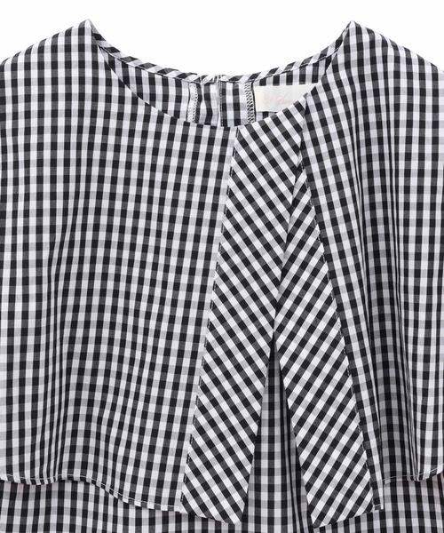 31 Sons de mode（トランテアン　ソン　ドゥ　モード）の「アシメケープカラーブラウス（シャツ/ブラウス・レディース・ブラック×ホワイト/オフホワイト/サックスブルー・フリー）」の20枚目の写真