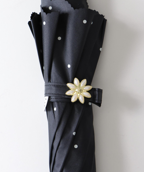 Three Four Time(スリーフォータイム)の「【Wpc.】ドットフラワーポイント長傘 (完全遮光/晴雨兼用) @(長傘・レディース・ブラック/オフホワイト・FREE)」の9枚目の写真