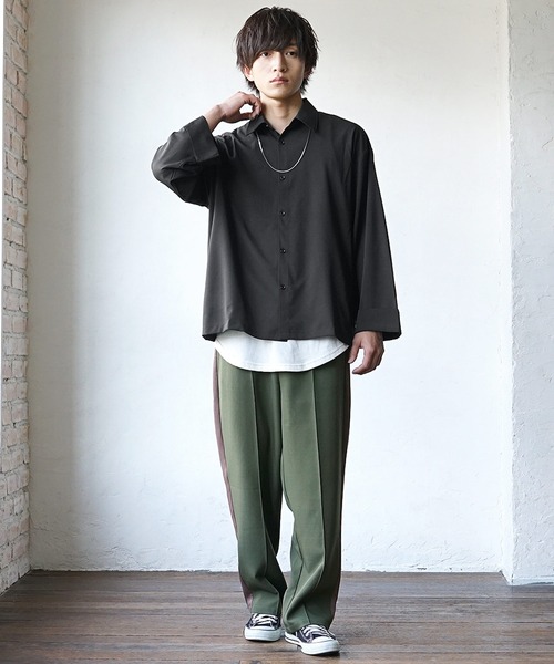 MinoriTY(マイノリティ)の「Aラインビッグスリーブシャツ レギュラーカラー(シャツ/ブラウス・メンズ・グリーン/ブラック/ブルー/グレー・M/L/S)」の10枚目の写真