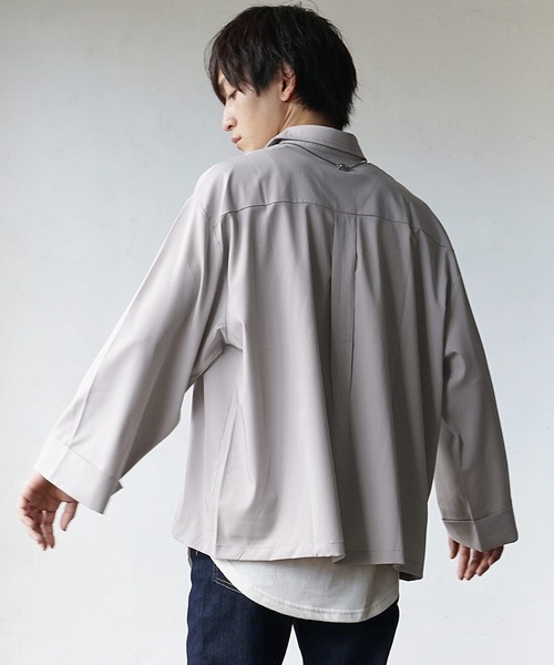MinoriTY(マイノリティ)の「Aラインビッグスリーブシャツ レギュラーカラー(シャツ/ブラウス・メンズ・グリーン/ブラック/ブルー/グレー・M/L/S)」の19枚目の写真