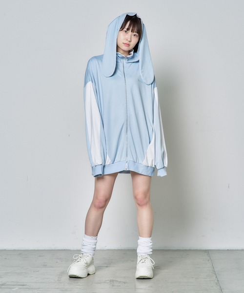 Whinny ホワイニー ベイビーぷりぷりパーカー サックスブルー サブカル Whinny ホワイニー ベイビーぷりぷりパーカー サックスブルー