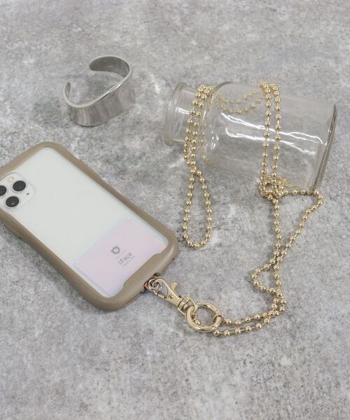 fredy emue（フレディエミュ）の「ボールチェーンスマホショルダー（スマホグッズ・レディース・ゴールド/シルバー・FREE）」の3枚目の写真