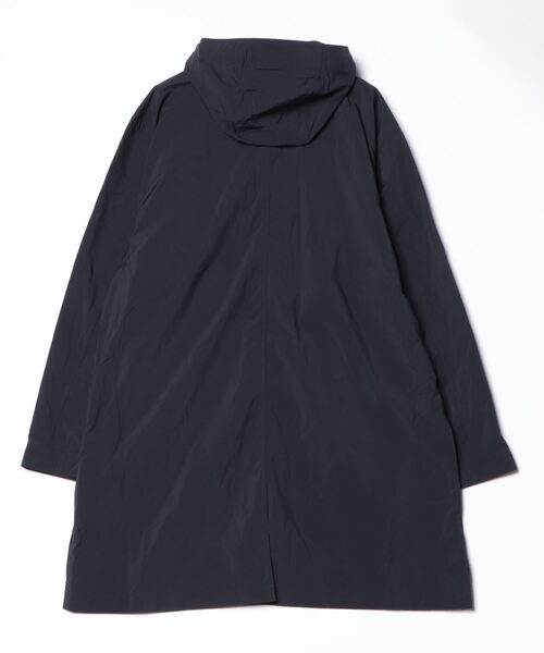 Pyrenex（ピレネックス）の「Pyrenex/ピレネックス ナイロンロングコート/ITK HUT006 TORRENT2（ステンカラーコート・メンズ・ブラック・SMALL/MEDIUM/LARGE/X-LARGE）」の2枚目の写真