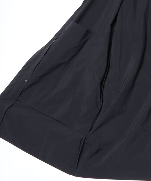 Pyrenex（ピレネックス）の「Pyrenex/ピレネックス ナイロンロングコート/ITK HUT006 TORRENT2（ステンカラーコート・メンズ・ブラック・SMALL/MEDIUM/LARGE/X-LARGE）」の3枚目の写真