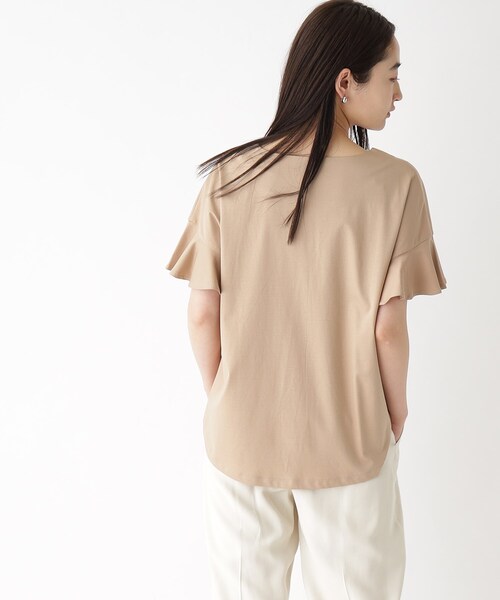 OPAQUE.CLIP（オペークドットクリップ）の「◆シルキースーピマ スキッパーフリルカットソー【イージーケア/接触冷感/洗濯機洗い可】（Tシャツ/カットソー・レディース・ブラウン系その他/ブラック/オフホワイト/ボルドー/ベージュ・34/42/40/38/36）」の14枚目の写真