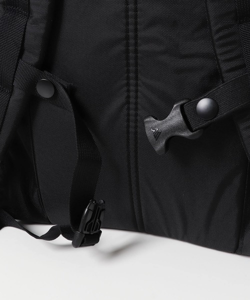 GREGORY（グレゴリー）の「GREGORY　イージー ピージーデイ（バックパック/リュック・メンズ・ネイビー・ONE）」の4枚目の写真