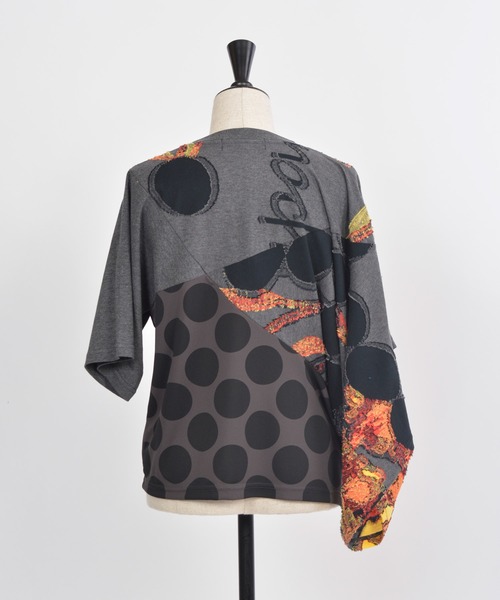 gomme(ゴム)の「サンフラワーJQ フェイクアームDST(Tシャツ/カットソー・レディース・ホワイト×ネイビー/チャコールグレー×ブラック・MEDIUM)」の14枚目の写真