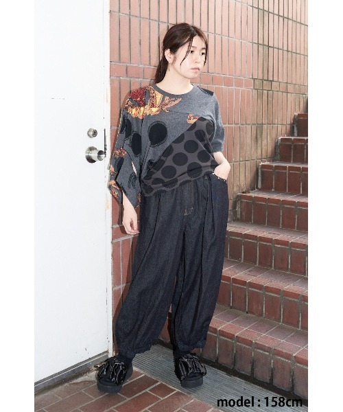 gomme(ゴム)の「サンフラワーJQ フェイクアームDST(Tシャツ/カットソー・レディース・ホワイト×ネイビー/チャコールグレー×ブラック・MEDIUM)」の4枚目の写真