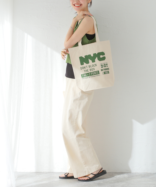 GOOD ROCK SPEED（グッドロックスピード）の「【NYC × GOOD ROCK SPEED/グッドロックスピード】TOTE：トートバッグ（トートバッグ・レディース・ブラック/アイボリー・FREE）」の4枚目の写真