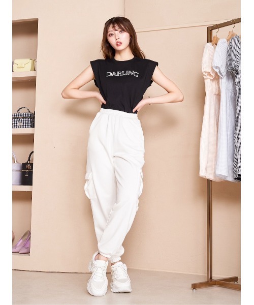 Darich(ダーリッチ)の「レザーアップリケTシャツ(Tシャツ/カットソー・レディース・ミント/サックスブルー/ホワイト/ブラック・FREE)」の7枚目の写真
