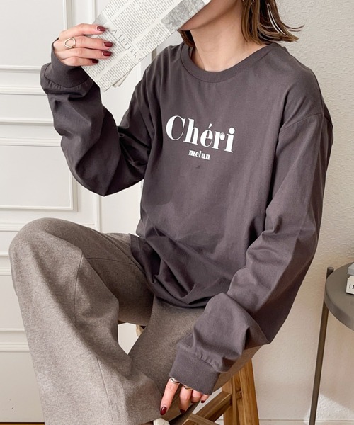 Ada.(エイダ)の「ロゴプリントロンTee(Tシャツ/カットソー・レディース・グレー/オフホワイト/ブラック/グレイッシュベージュ・FREE)」の3枚目の写真