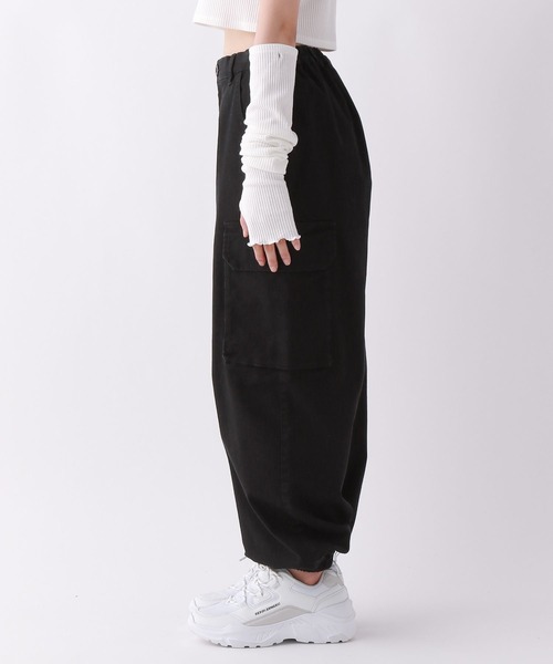 repipi armario（レピピ アルマリオ）の「ワイドストレッチカーゴパンツ（カーゴパンツ・キッズ・ブラック系その他/ブラック/アイボリー/ライトブルー/ブラック系その他2・LARGE/MEDIUM/SMALL）」の12枚目の写真