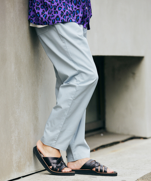 JOURNAL STANDARD relume(ジャーナルスタンダード レリューム)の「CALIFORNIA ライトシェフスラブパンツ(チノパンツ・メンズ・スミクロ/アイボリー/ベージュ系その他/ライトグリーン/サックスブルー・SMALL/MEDIUM/LARGE)」の5枚目の写真