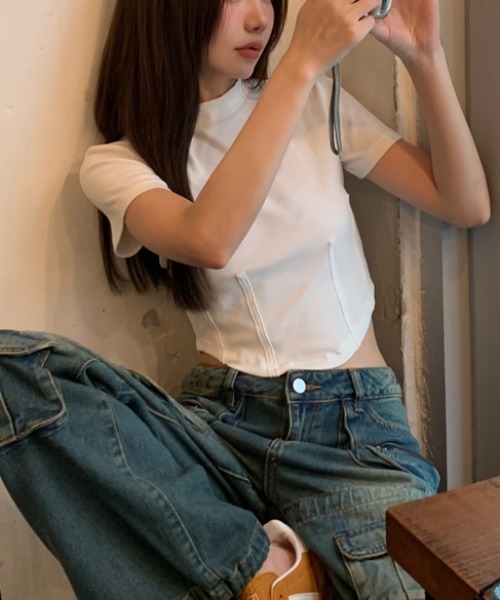 Vipoa(ヴィポア)の「コルセット風デザインT(Tシャツ/カットソー・レディース・カーキ/ホワイト/ブラック・FREE)」の4枚目の写真
