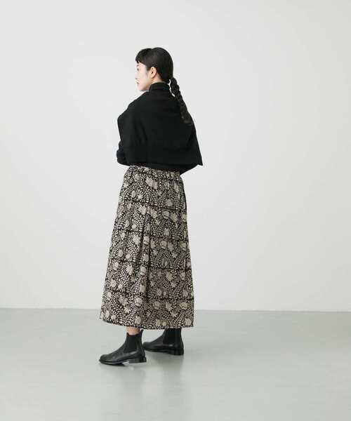 【未使用タグ付き】かぐれ　エスニックプリントコットンスカート かぐれ（カグレ）の「エスニックプリントコットンスカート