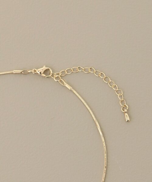 MAJESTIC LEGON（マジェスティックレゴン）の「リボンビジューネックレス（ネックレス・レディース・シルバー/ゴールド・FREE）」の8枚目の写真