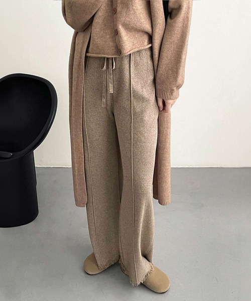 エーピーストゥディオ　Beige straight Knit PT ニットパンツ AP STUDIO / エーピー ストゥディオ SCENTOF 21SS