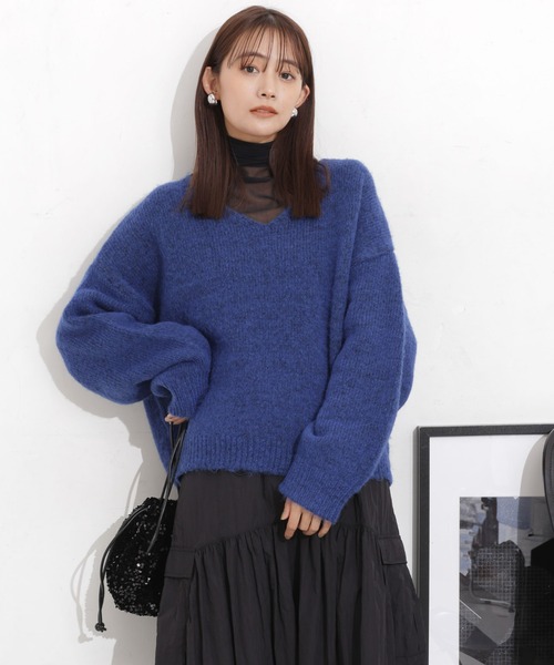 タグ付き ナノユニバース ベルト付きワイドスリーブVニット ゆったり チャコール NANO universe（ナノユニバース）の「Vネックワイドニットプル