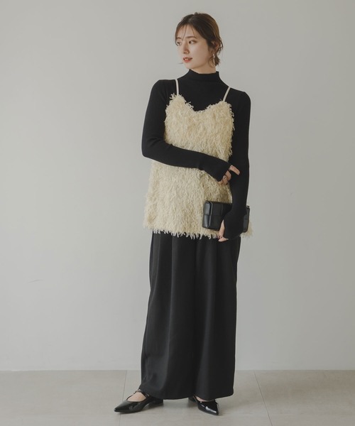 rectangle（レクタングル）の「フェザーライクフリンジキャミソール（キャミソール・レディース・グレー/アイボリー・FREE）」の4枚目の写真